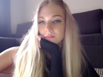 webcam girl pervyblonde image #1859611