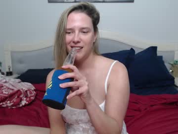webcam girl bluexstacey image #4733805