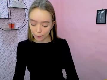 webcam girl liakitty_ image #2884397