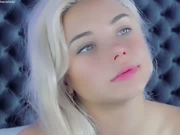 webcam girl cherrishlulu image #516820