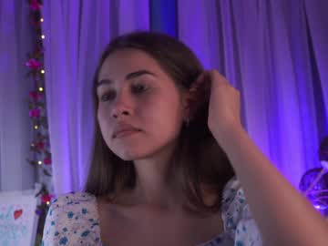 webcam girl little_animal image #5674132