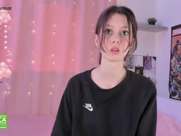 webcam girl alliesmiths image #2599584