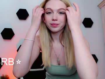 webcam girl small_blondee image #4632278
