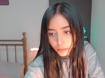 webcam girl gummy_bear7 image #2327775