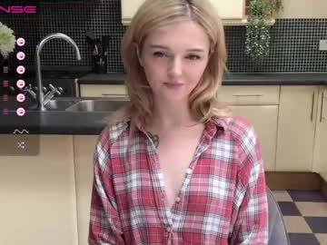 webcam girl lucydelovely image #4174533