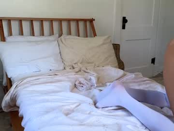 webcam girl littlegreekflower image #5127235
