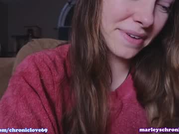 webcam girl chroniclove image #6150822