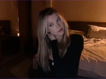 webcam girl bitter_moon image #2817007