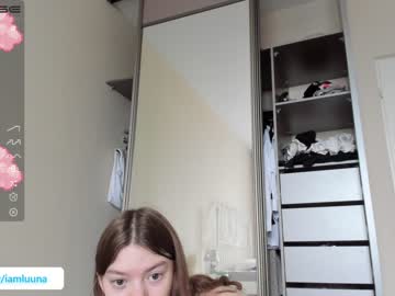 webcam girl mxxnsxsul image #3078390