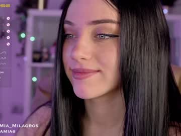 webcam girl mia_milagros image #3285105