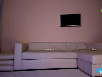 webcam girl hollyextra image #4004297