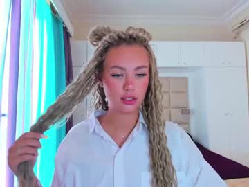 webcam girl 8a8y_nura image #2426488