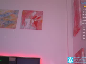 webcam girl sweetkira555 image #1103255