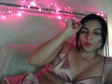 webcam girl genesismoselle image #4573044