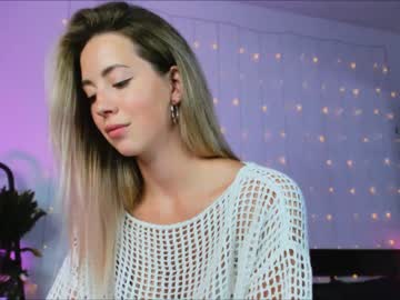 webcam girl emmi_rosee image #4774094
