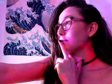 webcam girl littlee33 image #966239