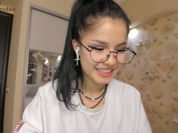 webcam girl akino_17 image #1206595