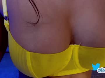 webcam girl hollyextra image #3433136