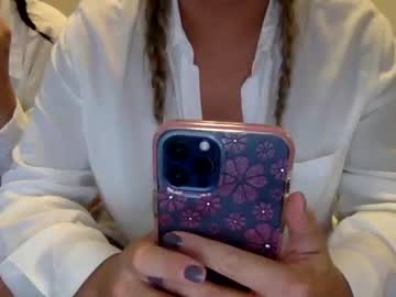 webcam girl kikimarie69 image #2625011