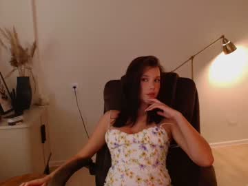 webcam girl bitter_moon image #6915099