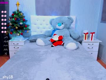 webcam girl emmika_ image #724083