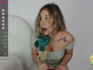 webcam girl theellenshow image #3761540