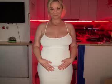 webcam girl kiradivine image #5658239