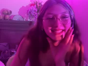 webcam girl dainty_lilac image #6130548
