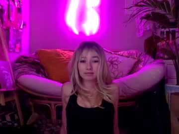 webcam girl avababexoxoxo image #4107998