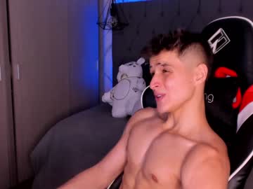 webcam man thomklein image #6254152