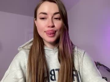 webcam girl strawberryjamx image #3420350