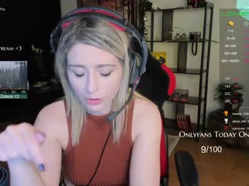 webcam girl kimilee22 image #1711597