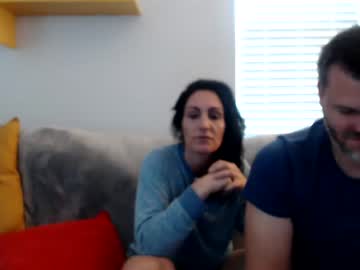 webcam couple fast_fun_curious image #2125295