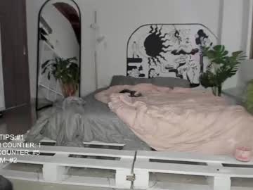 webcam girl lonelly_lolly98 image #3880602
