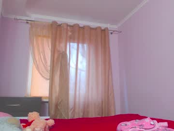 webcam girl monica_dream18 image #417043