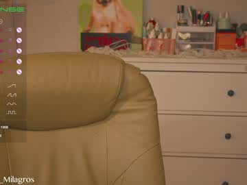 webcam girl mia_milagros image #4736531