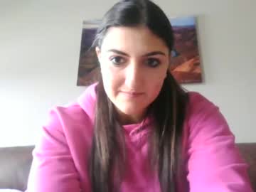 webcam girl lynn1717 image #3282896