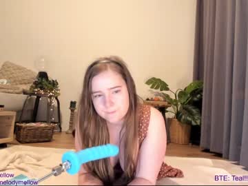 webcam girl in_tune image #2888376