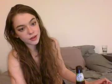 webcam girl rosegold18 image #2999553