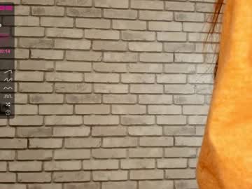 webcam girl carolynjacquelins image #3133785