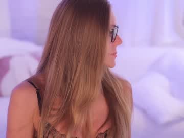webcam girl eva_fashionista image #4615588