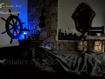 webcam girl naughty_skull image #2840987