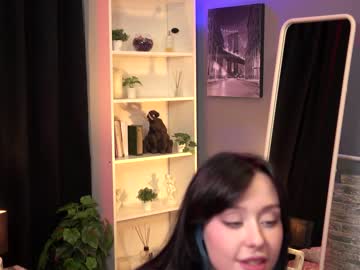 webcam girl ella_knockers_xl image #3005135