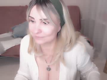 webcam girl maybug777 image #3546295