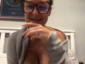 webcam girl ravengirl44 image #795215