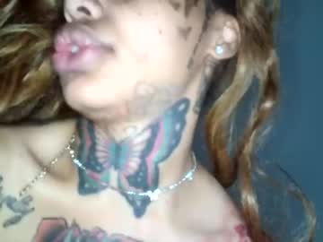 webcam girl creamyexotica image #3103616