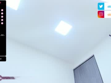 webcam girl skinnyy_16 image #6832909