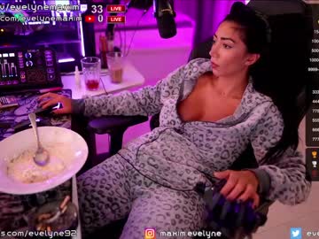 webcam girl evelyne92 image #5596278