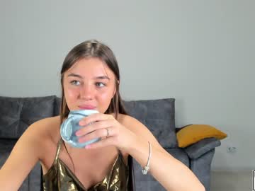 webcam girl lilly_mattsson image #2522377