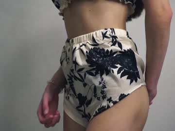 webcam girl arielday image #5907626